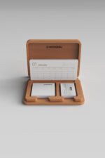 KT-04 Kapaklı Ahşap Masa Takvimi - Görsel 2